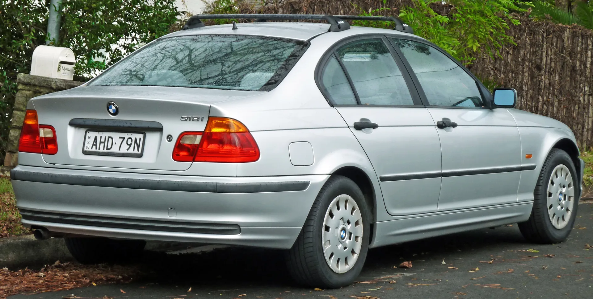 bmw-318-technical-details-history-photos-on-better-parts-ltd