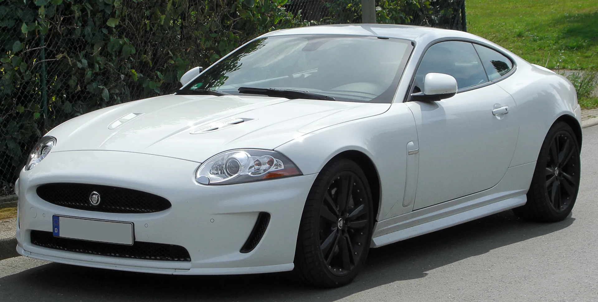 Jaguar XKR Coupé image 3