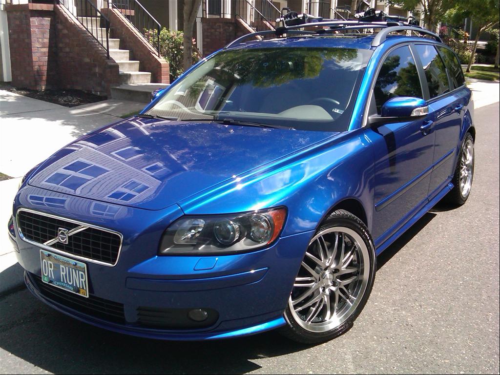 Volvo V50 T5 AWD technical details, history, photos on