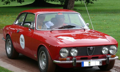 Alfa-Romeo 2000 #1