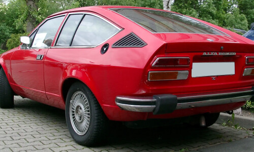 Alfa-Romeo GTV #11