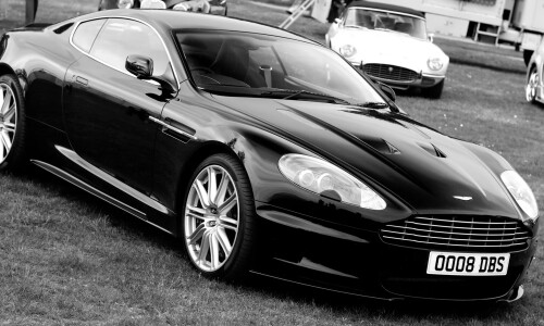 Aston-Martin DBS #8