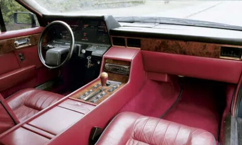 Aston-Martin Lagonda #4