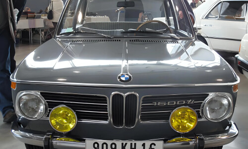 BMW 1600TI #10