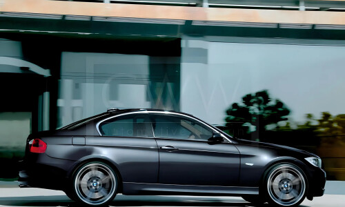 BMW 330i #7