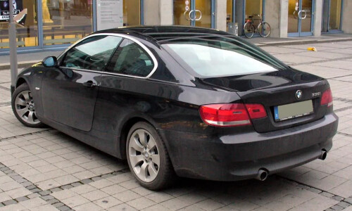 BMW 335i Coupé #12