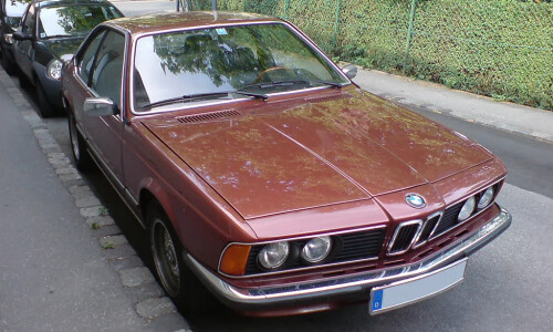 BMW 633CSi #8