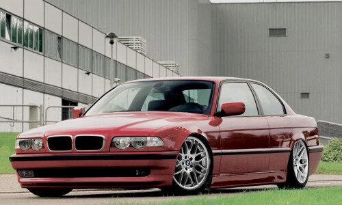 BMW 7er E38 #9
