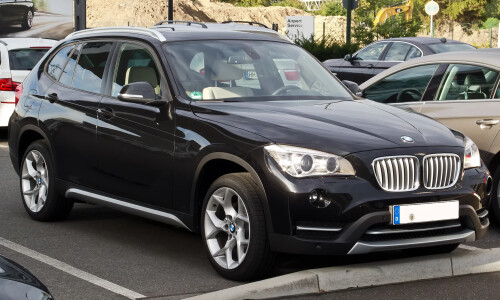 BMW X1 #8