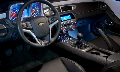 Chevrolet Camaro Coupe #7