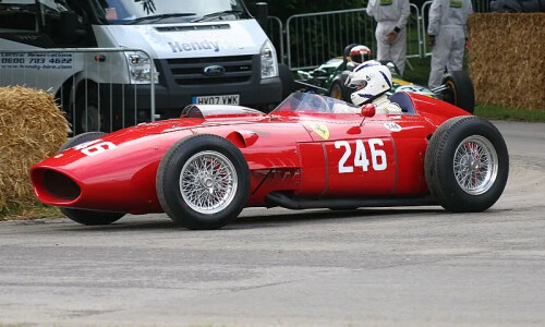 Ferrari 246 #8