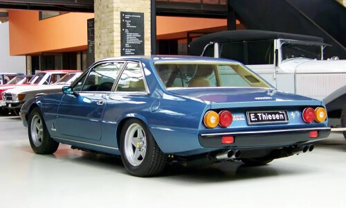 Ferrari 400 #11