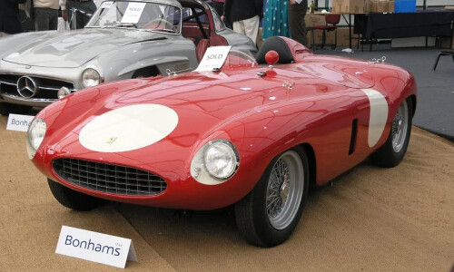Ferrari 750 #4