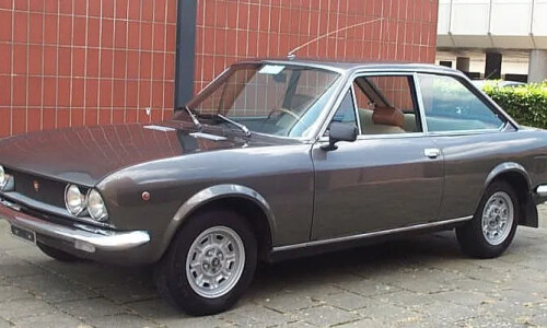 Fiat 124 Coupé #1