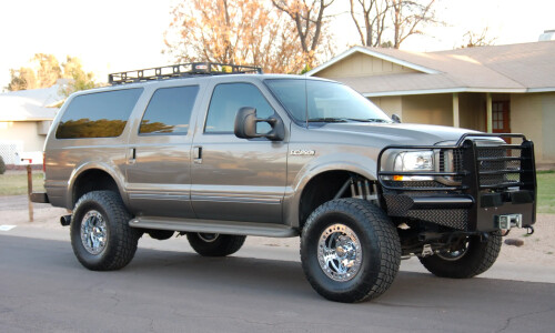 Ford Excursion #4