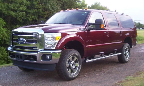 Ford Excursion #11