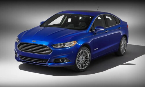Ford Fusion #4
