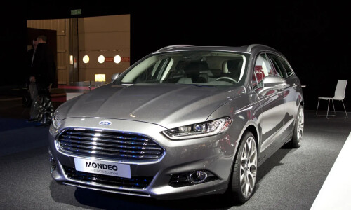 Ford Mondeo #17