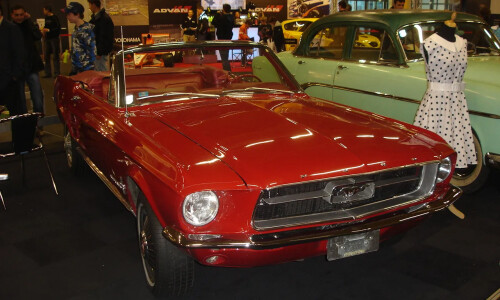 Ford Mustang Cabrio #3