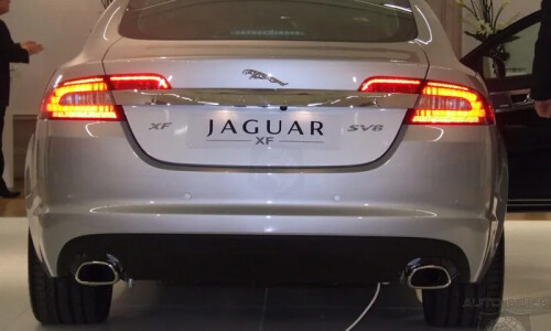 Jaguar XF 4.2 SV8 #11