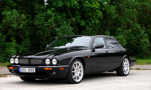 Jaguar XJR #1