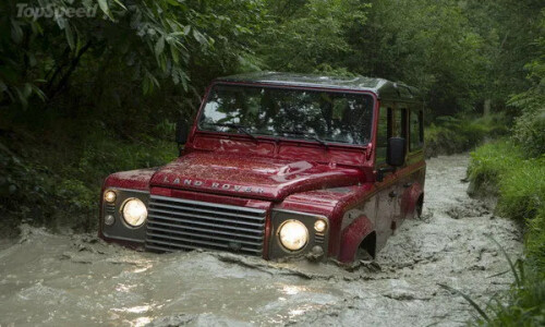 Land-Rover Defender Style #2