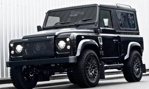 Land-Rover Defender Style #7
