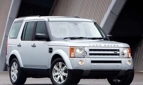 Land-Rover Discovery Family #2