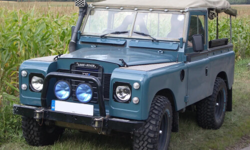 Land-Rover Series #12