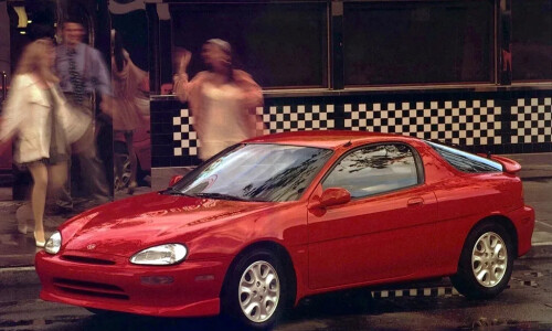 Mazda MX-3 #16