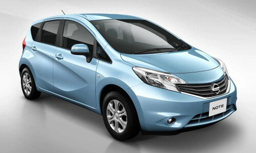 NISSAN Note #3