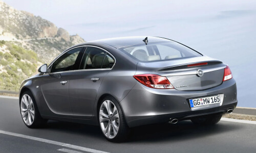 Opel Insignia 2.0 TDCI #1