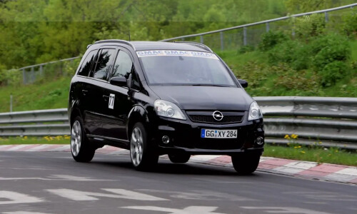 Opel Zafira OPC #13