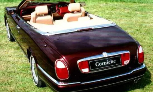 Rolls-Royce Corniche #7