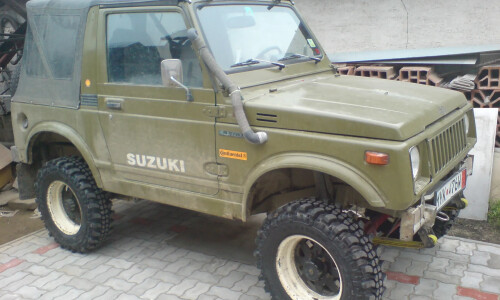 Suzuki SJ 410 #10