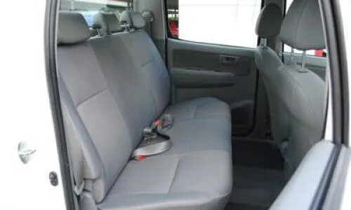 Toyota Hilux Double Cab 2.5 D-4D 4x4 #12