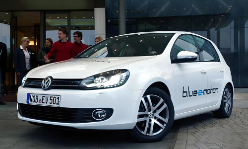 VW Golf blue-e-motion #4