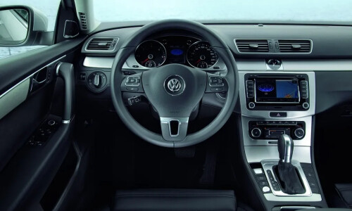 VW Passat BlueMotion #15