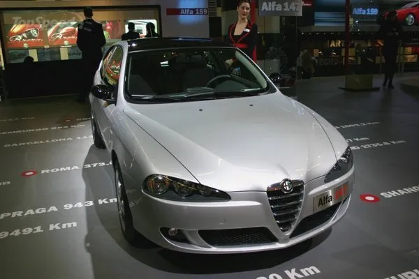Mercedes Of Austin >> Alfa-Romeo 147 Black Line image #6 Mercedes Of Austin >> Alfa-Romeo 147 Black Line image #6