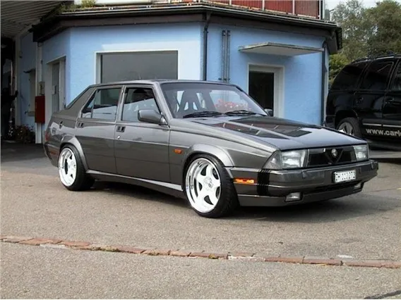 Alfa Romeo 75 Technical Details History Photos On Better
