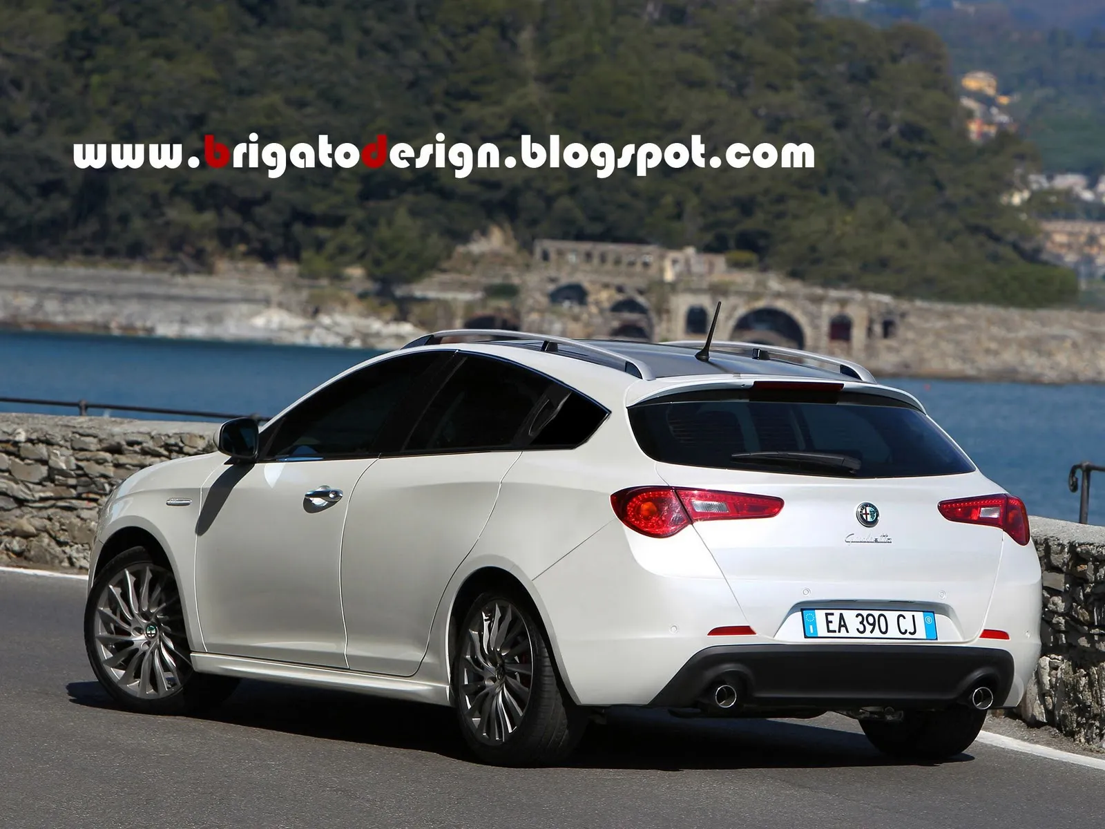 Alfa Romeo Giulietta Sportwagon Image 2