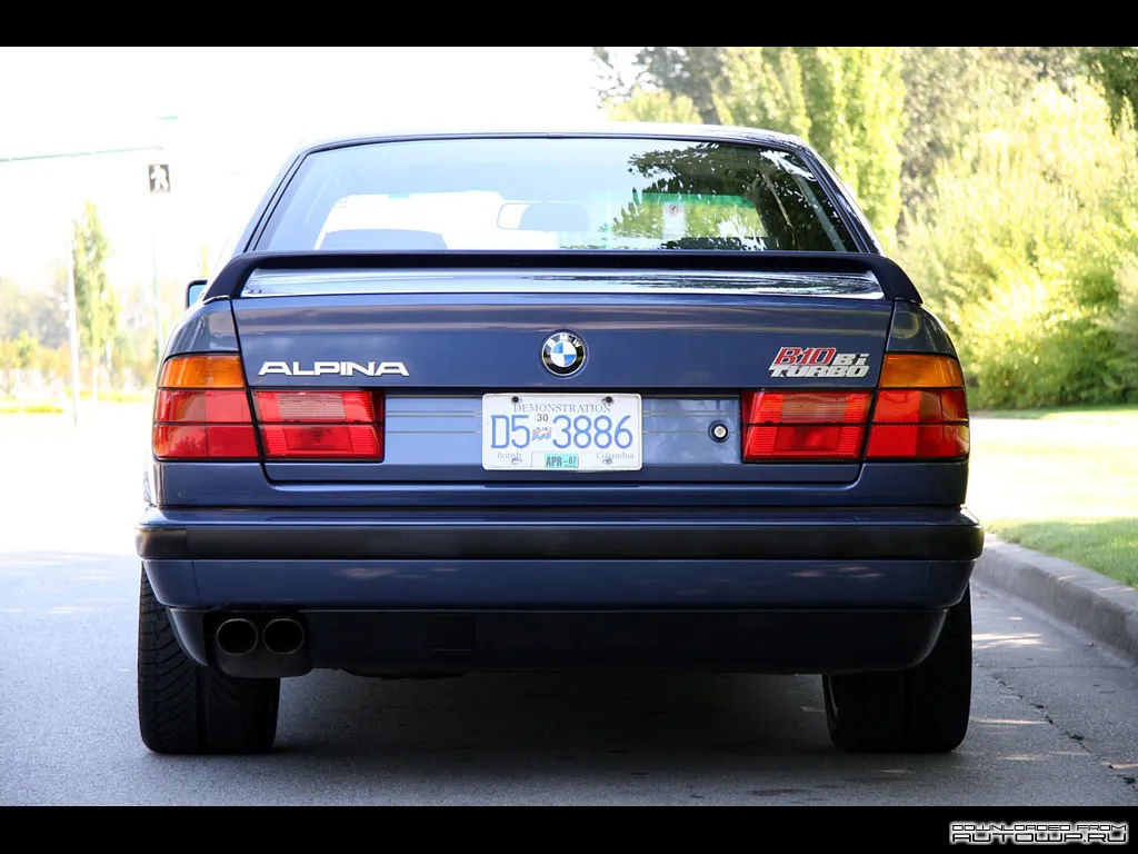 Alpina B10 image #12