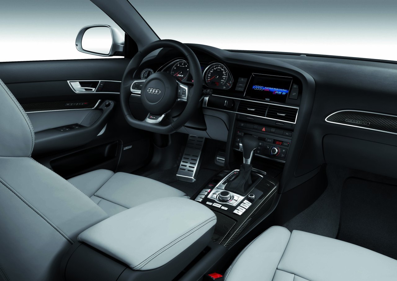 Audi RS6 Avant image #9