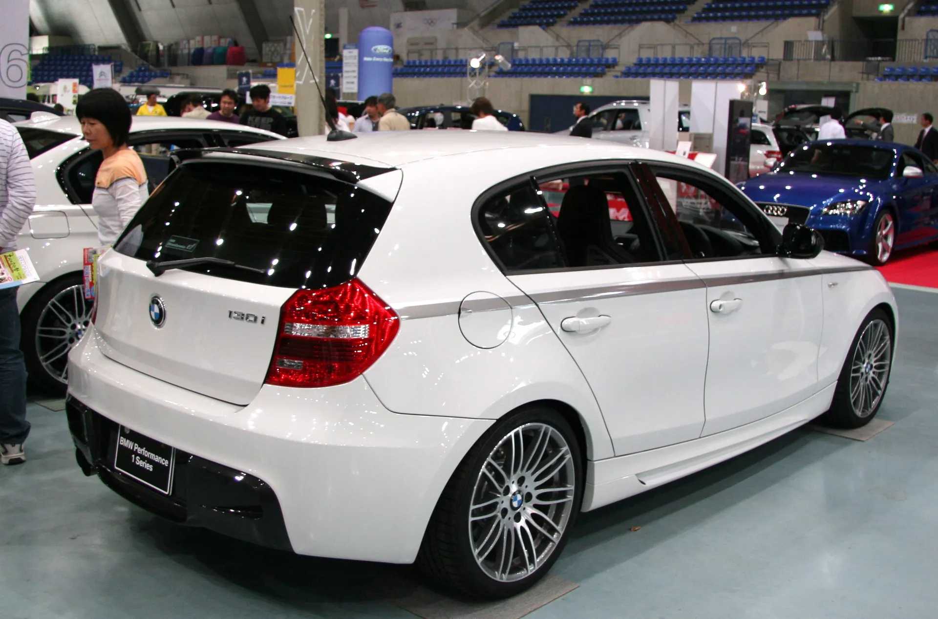 BMW 130i image #3