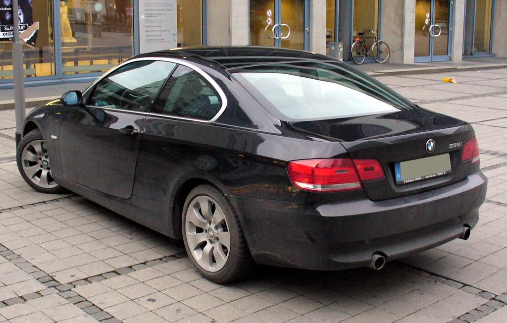 BMW 335i Coupé image #12