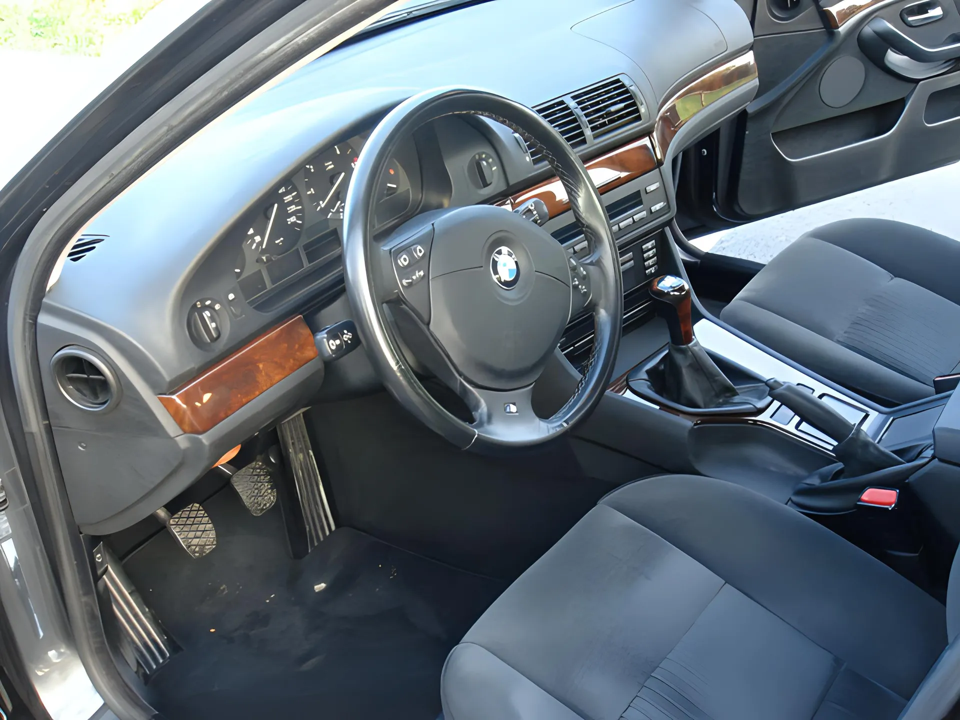 Двигатель bmw 525