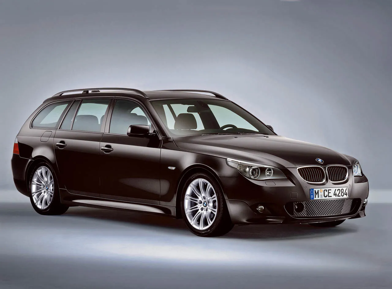 BMW 525i Touring image #8