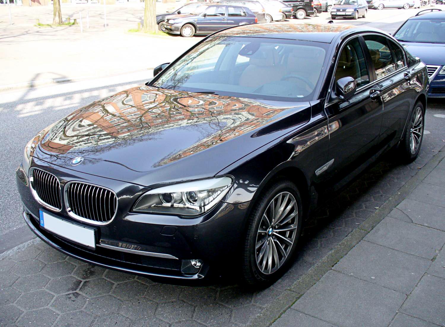 BMW 730d image #7