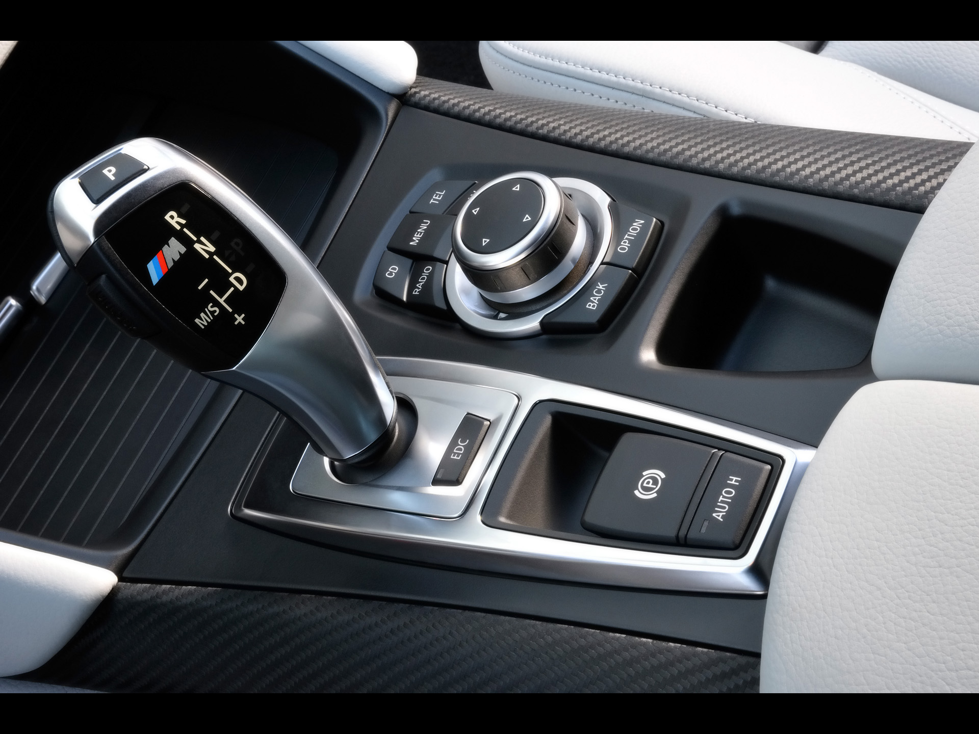 BMW X6 image #13