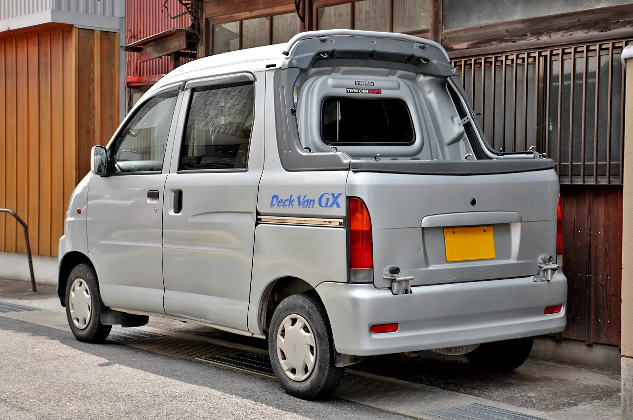 Daihatsu hijet лифт